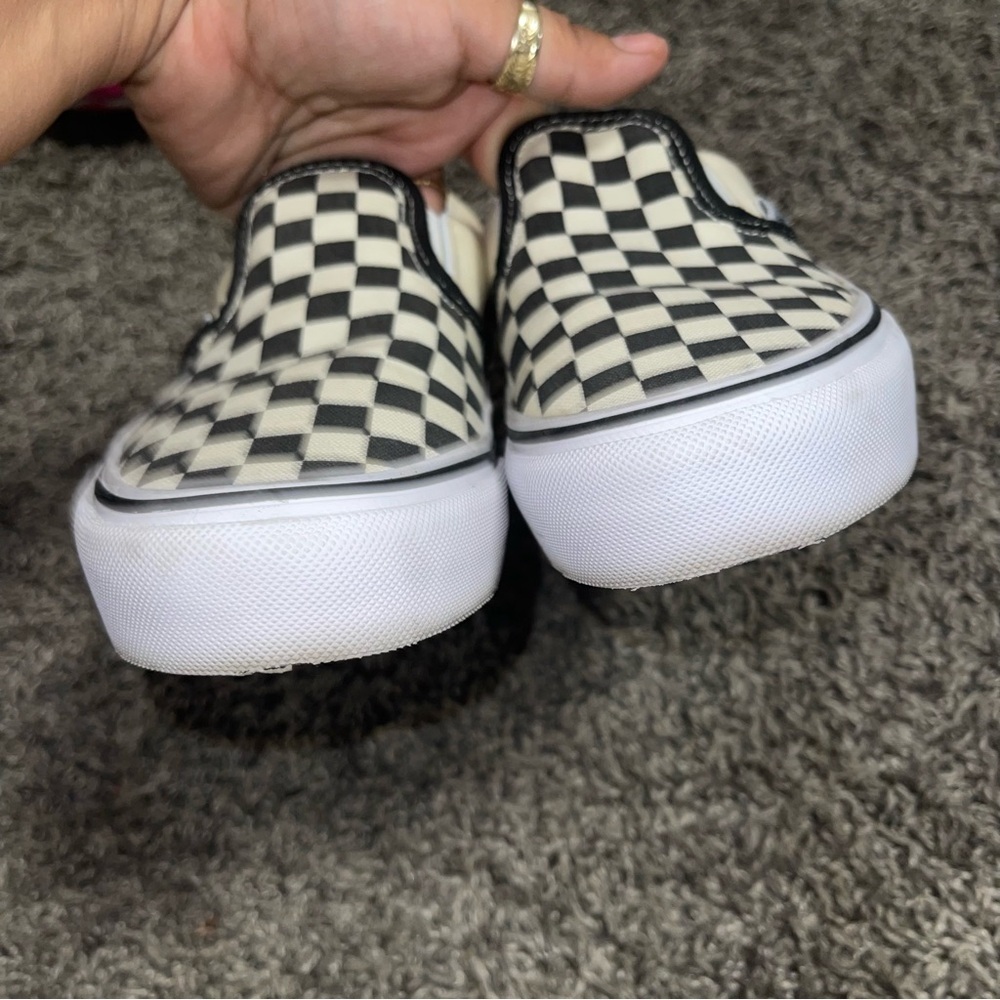Vans Classic Slip-On Checkerboard Shoe Sz 3.0Y - Picture 8 of 8